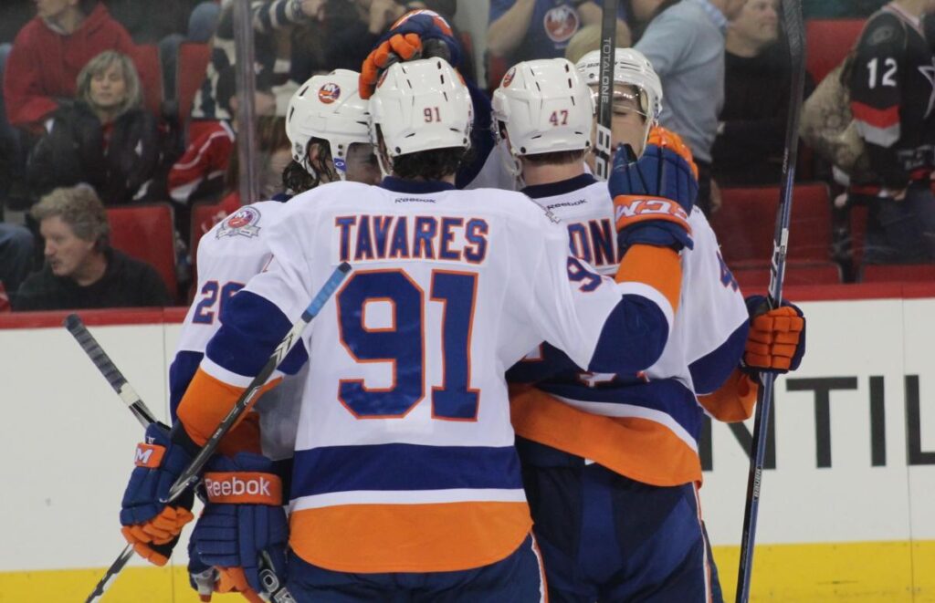 Tavares, NHL